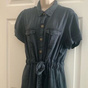 Short sleeve shirt dress